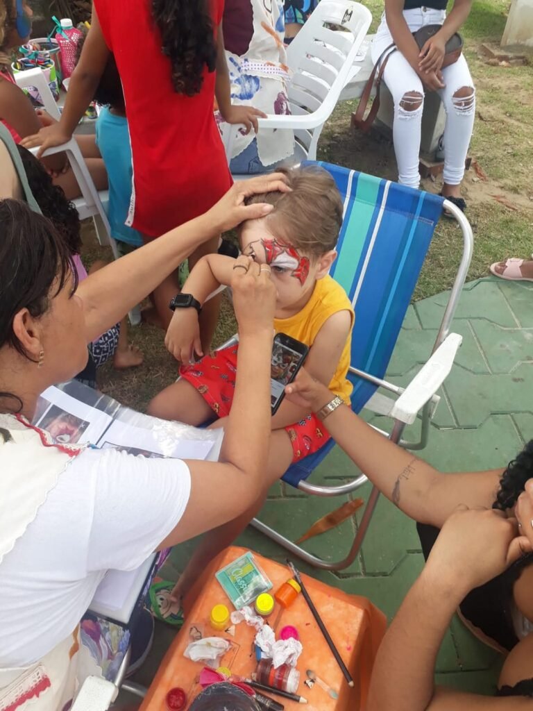 Projeto Pintando na Praça no Porque Anelinas (4)